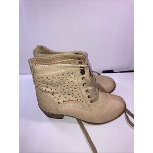 Black Poppy Perforated Tan Ankle Boot Lace Up Size 7